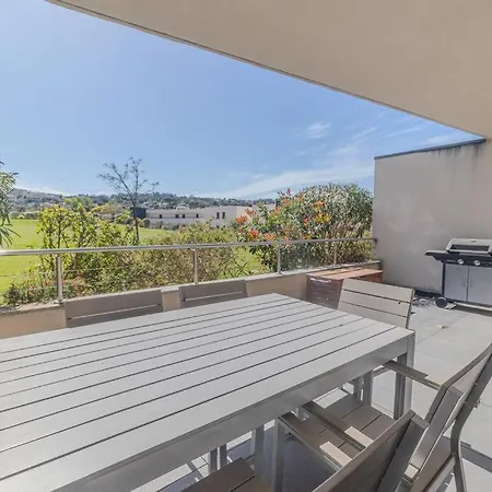 Apartment Spacious 45 Sqm Flat + Large Terrace.200m To Grosseto-Prugna